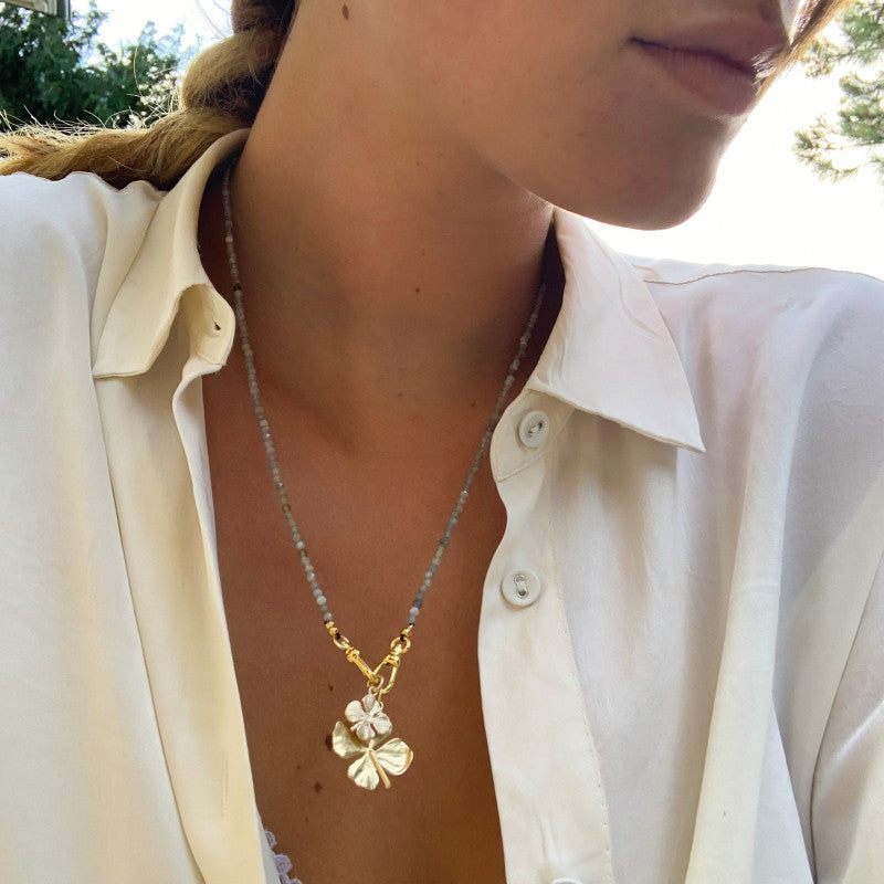 Labradorite necklace with gold plated clovers