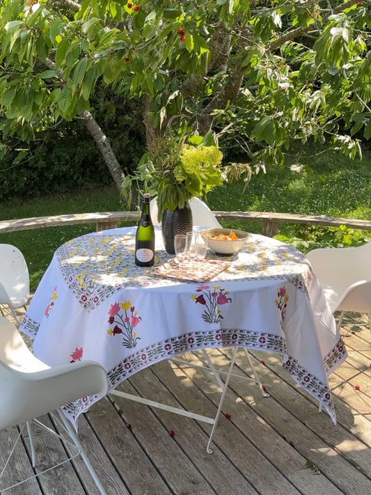 Table cloth 150x180