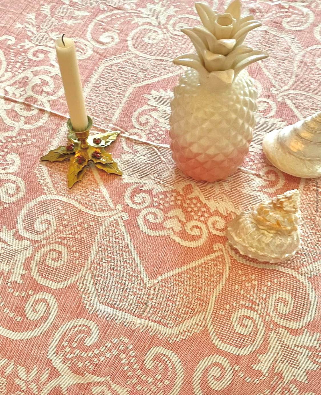 Bed cover / Table cloth