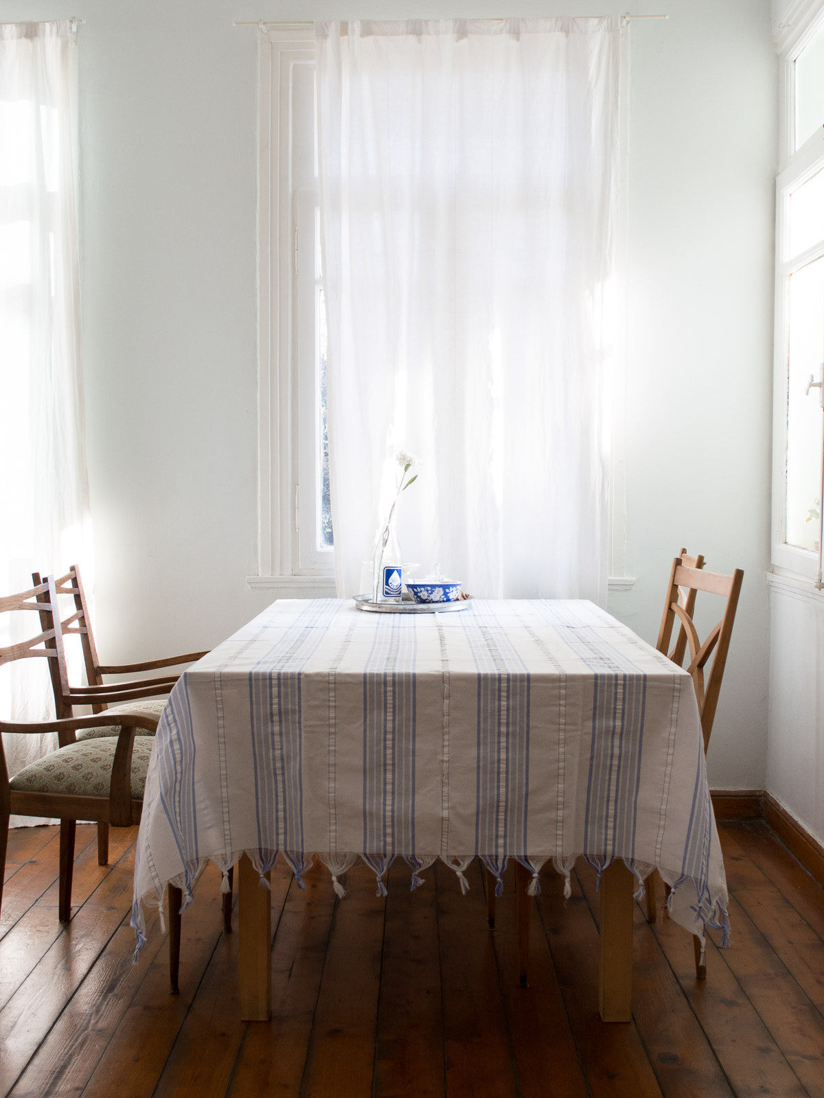 Table cloth 180x300cm