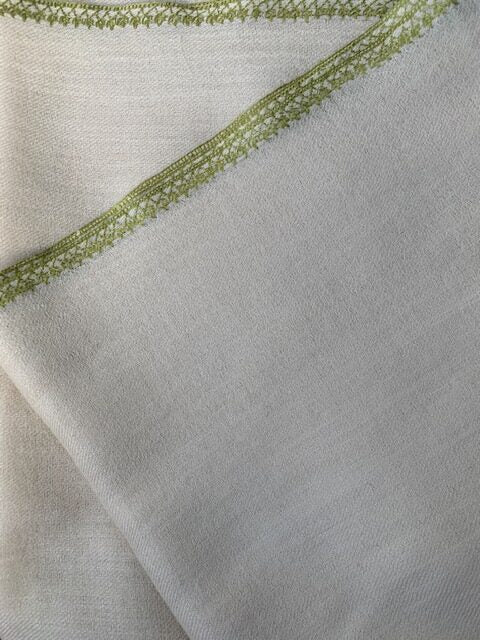 Cashmere scarf with embroideries